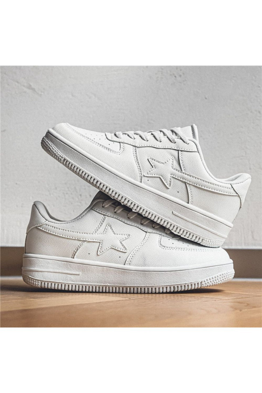 'TRIPLE WHITE' STAR SNEAKER