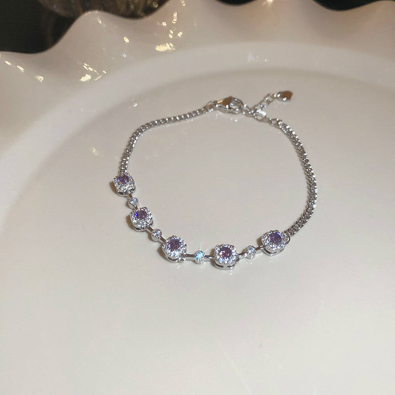 Lavender Grace – Silberfarbenes Armband