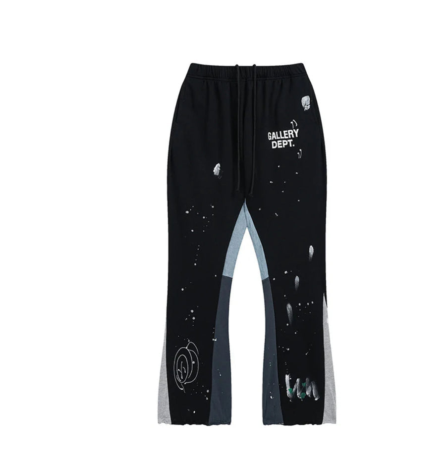 Flared Jogger mit Kleksen