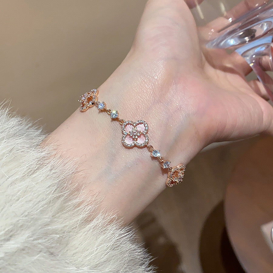 Midnight Petal – Noir Crystal Bracelet