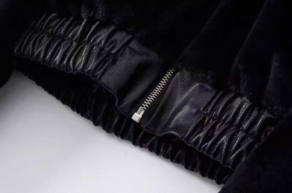 black fleece jumper