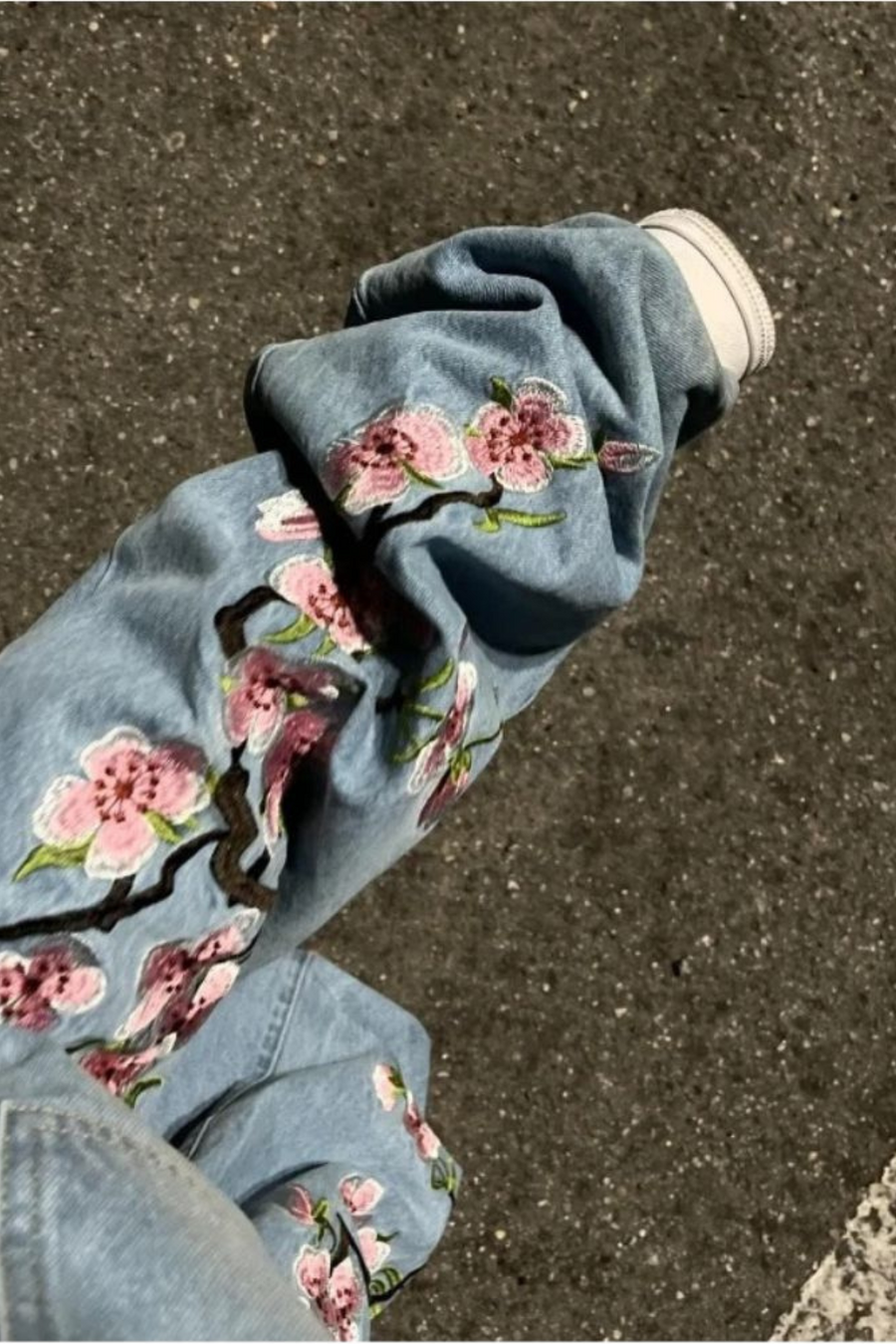 'BLOSSOM' BESTICKTE JEANS