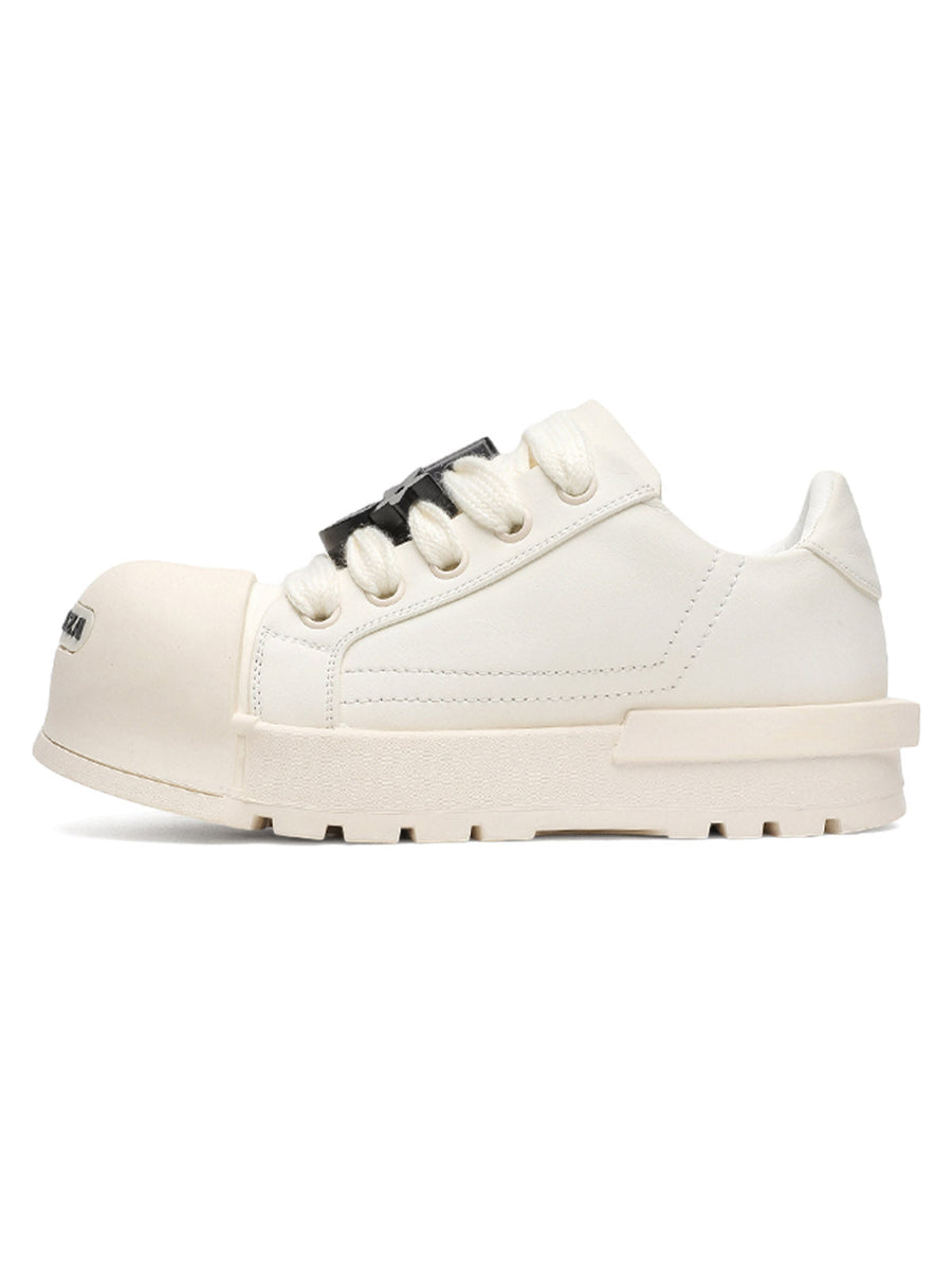 MONOCHROME CHUNKY TREAD
SNEAKERS