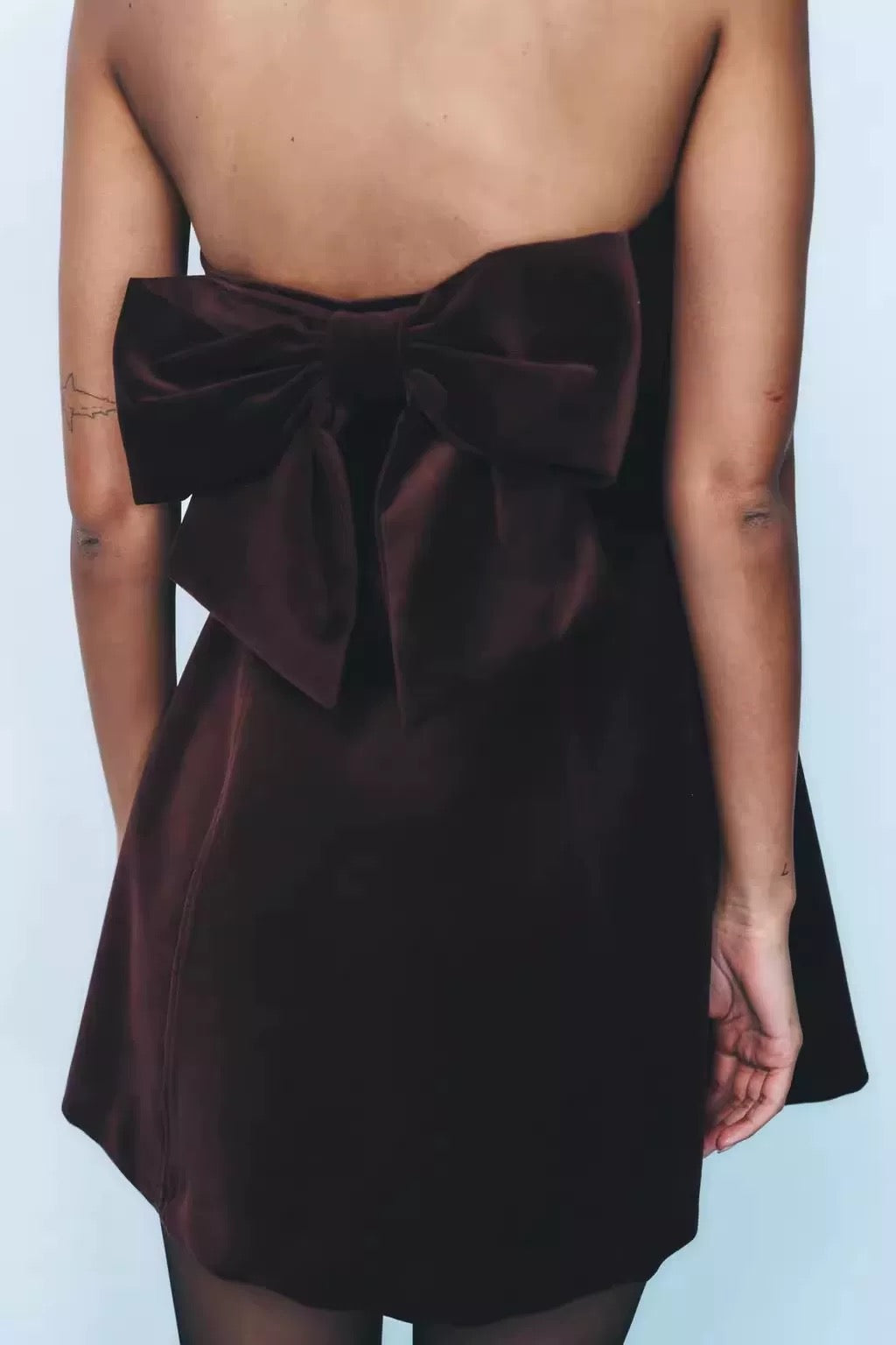 Elegantes Tiefrotes Dress