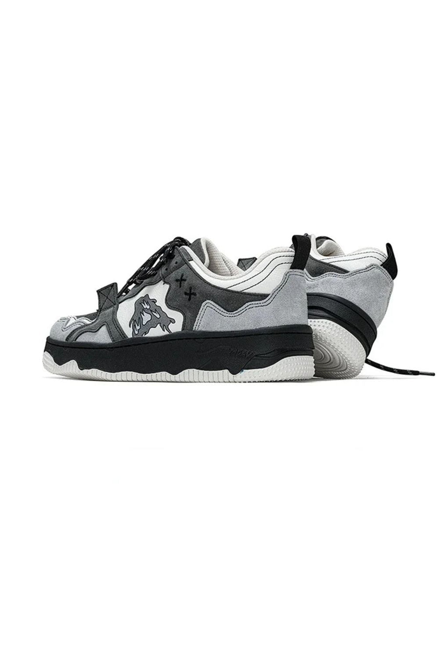 DUNKELCREMIGER SNEAKER
