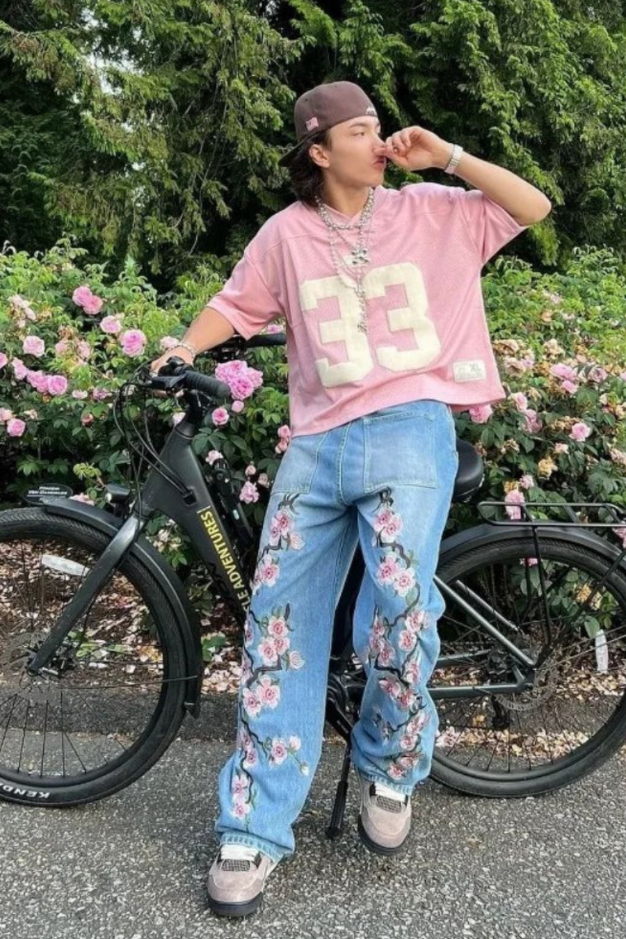 'BLOSSOM' BESTICKTE JEANS