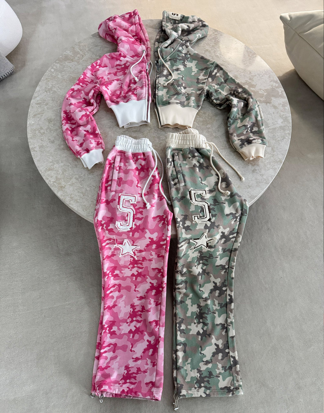 CAMO TRACKIE - MILITARY GREEN & PINK