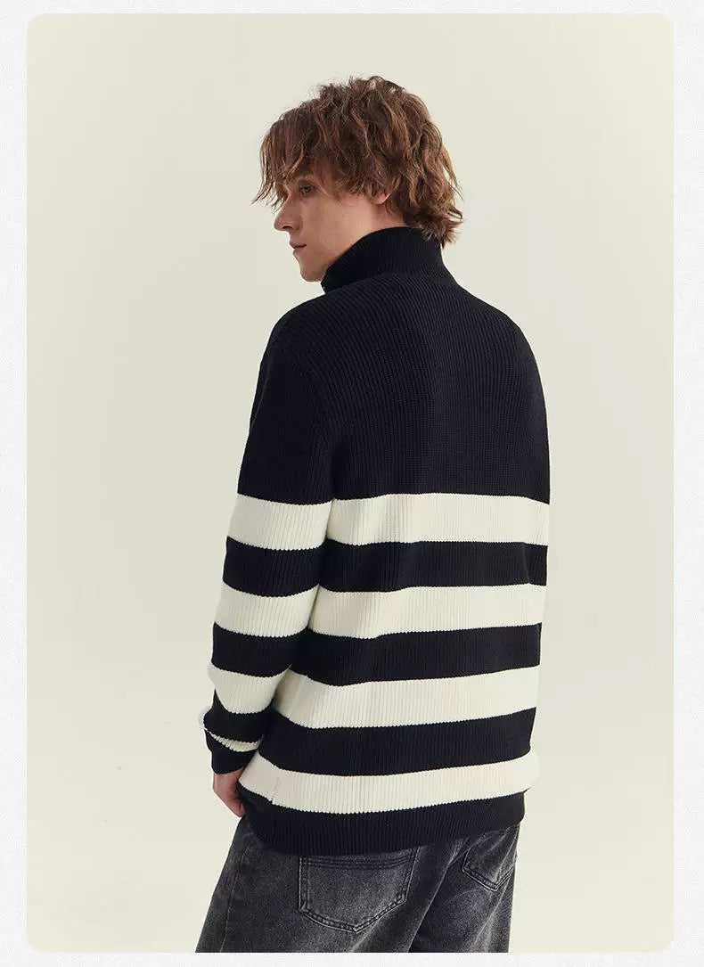 Halbzip-Pullover in Schwarz-Weiß