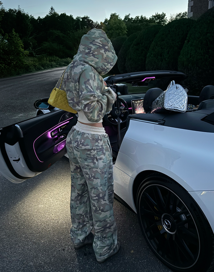 CAMO TRACKIE - MILITARY GREEN & PINK