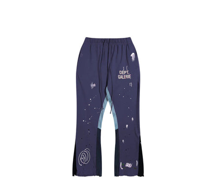 Flared Jogger mit Kleksen