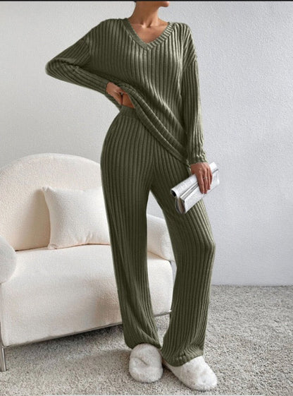 Cozy Chic Rippdstrick-Set