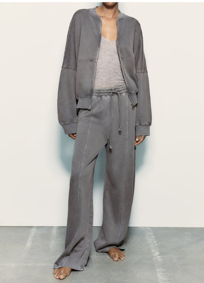 Minimalistischer Wide-Leg Tracksuit