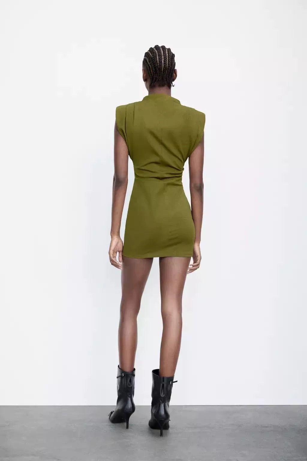 Eleganter Olive Kleid