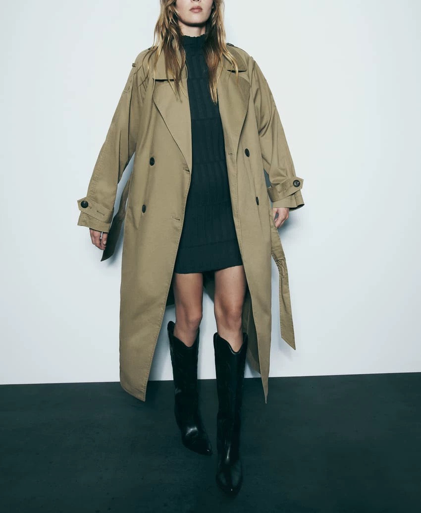 Zeitloser Trenchcoat in Beige mit Gürtel